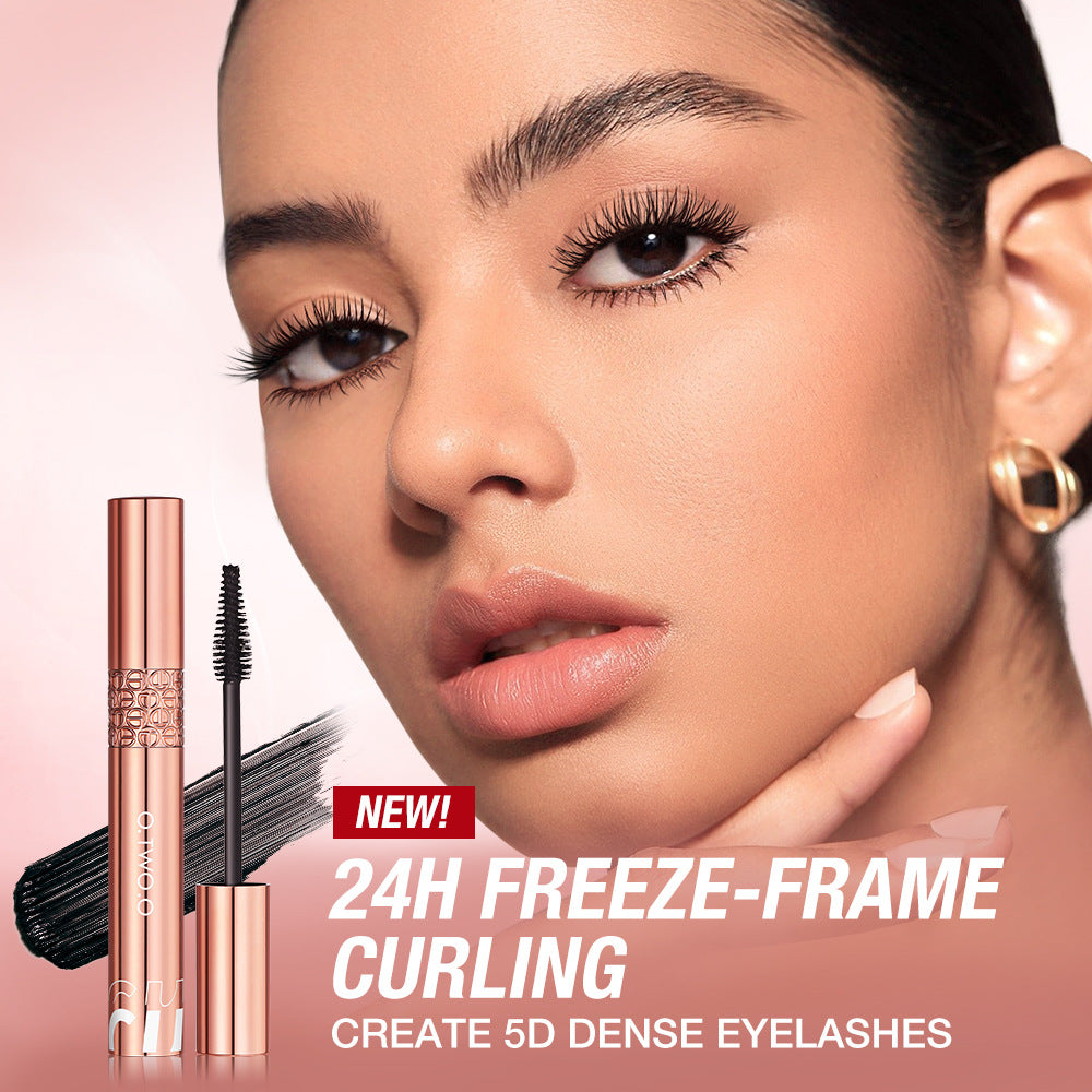 O.TWO.O 3D Curling & Volumizing Mascara
