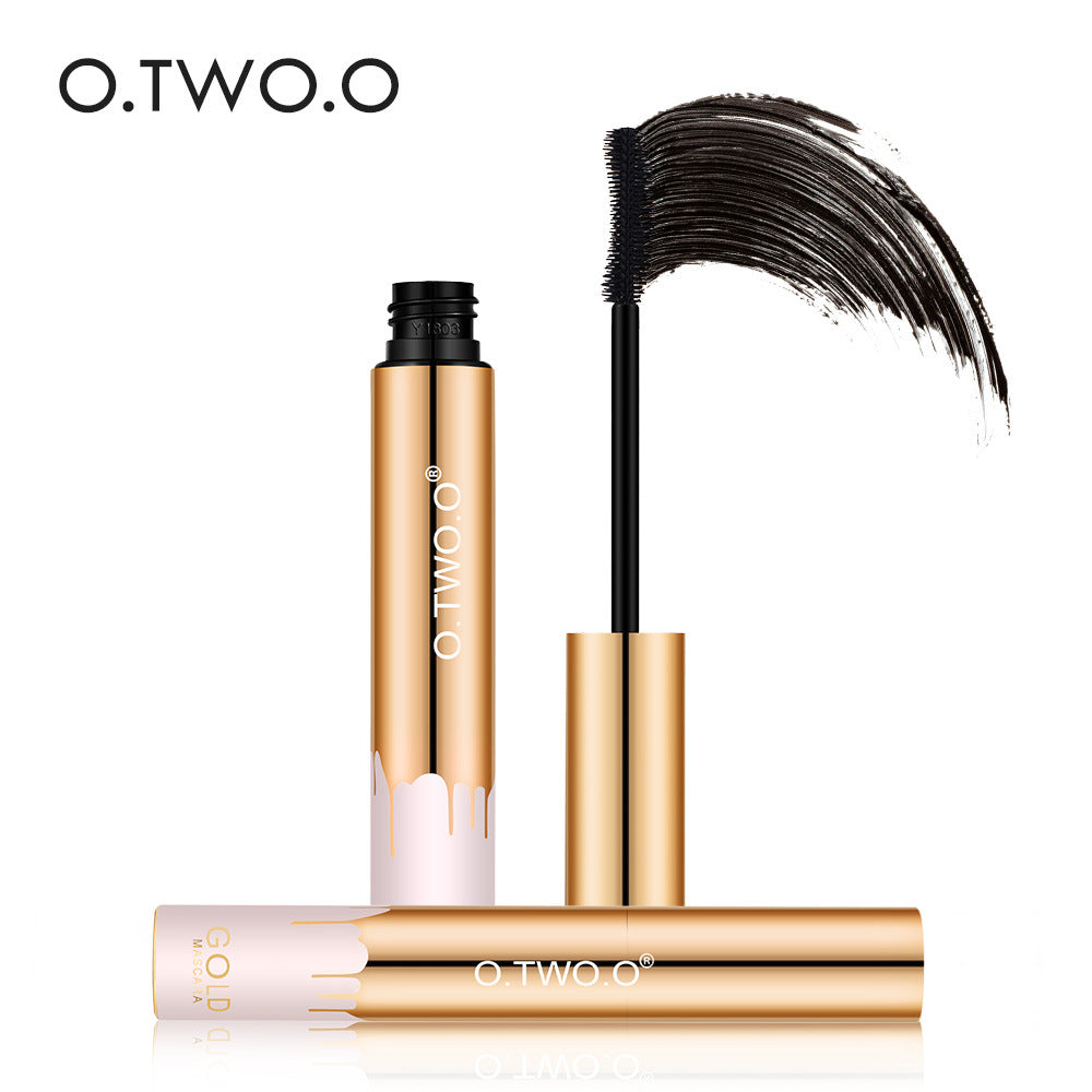 O.TWO.O Volumizing & Lengthening Mascara
