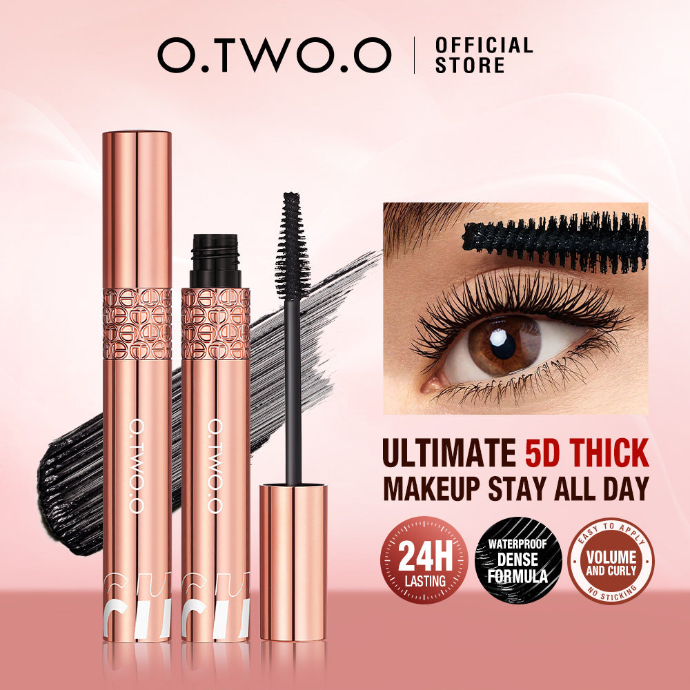 O.TWO.O 3D Curling & Volumizing Mascara