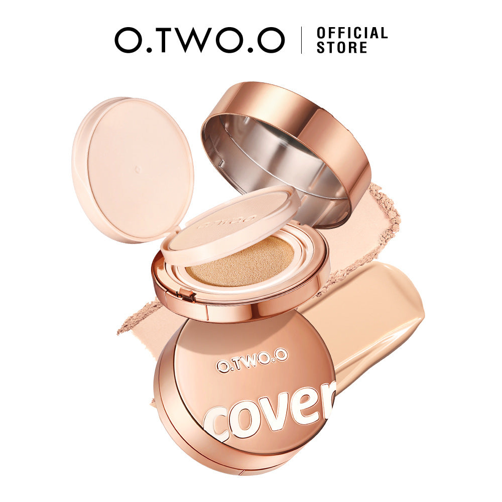 O.TWO.O Long-Lasting Soft-Focus Cushion Foundation
