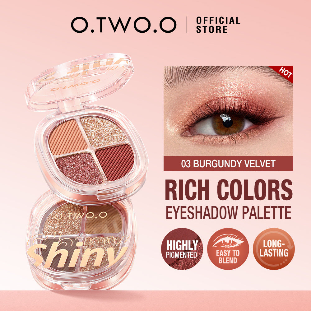 O.TWO.O Luxe 4-Color High-Shimmer Eyeshadow Palette