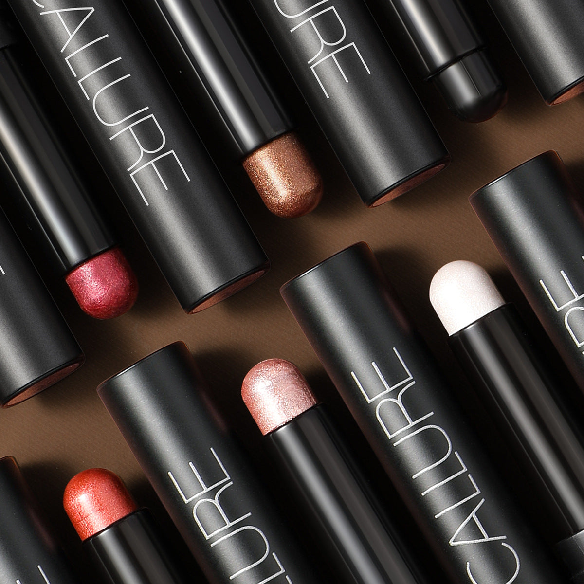 FOCALLURE Pearl Under-Eye Shadow Stick