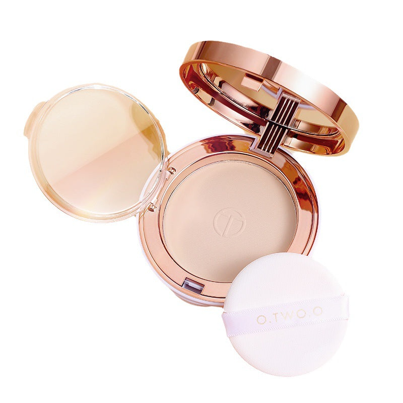 O.TWO.O Silky Soft Setting Powder Compact