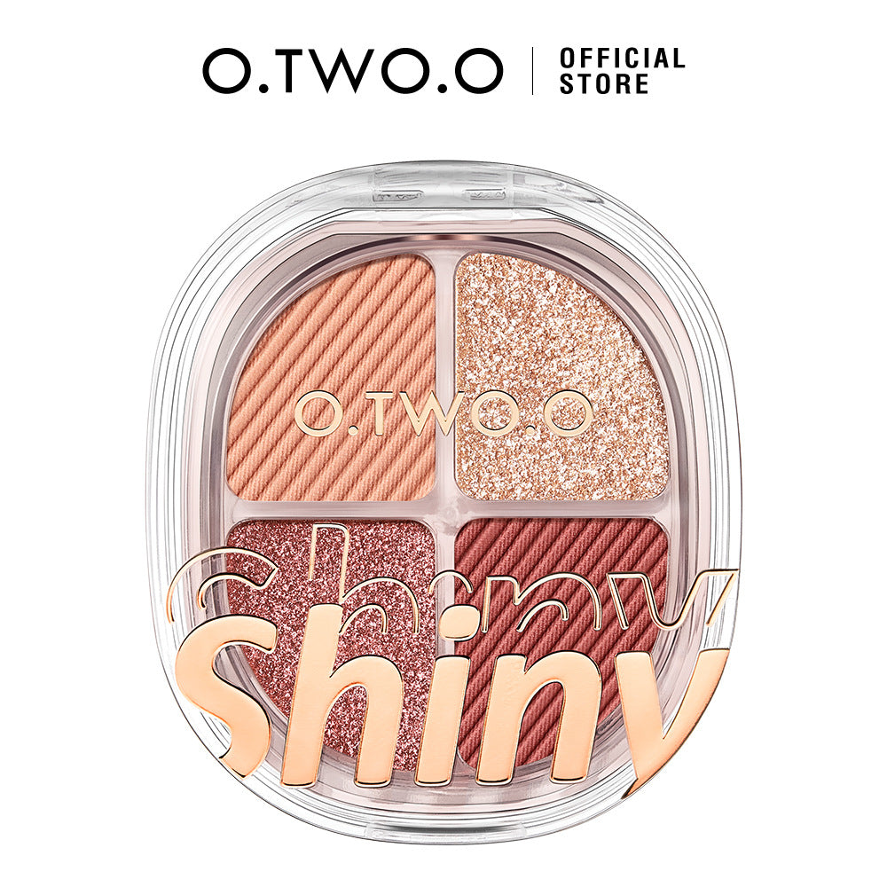 O.TWO.O Luxe 4-Color High-Shimmer Eyeshadow Palette