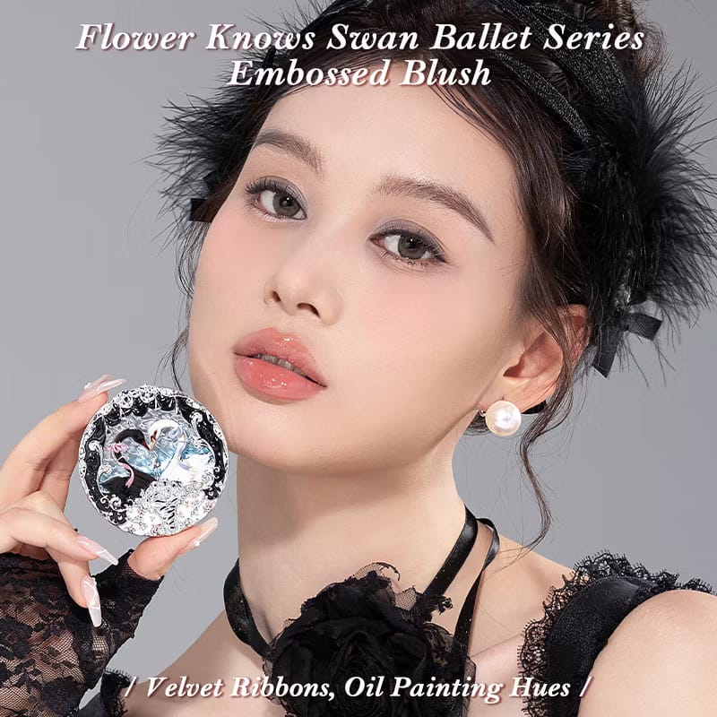 Flower Knows Swan Ballet Series Embossed Soft Blush Powder – 5g