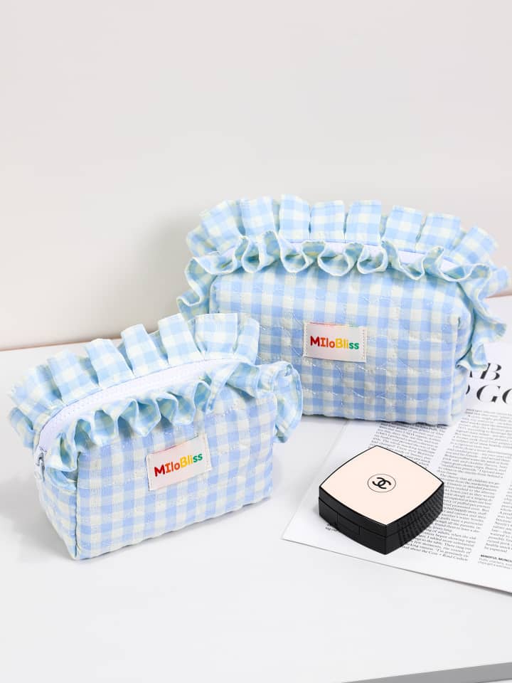 Ruffled Cosmetic Bag – Sweet & Minimalist Style