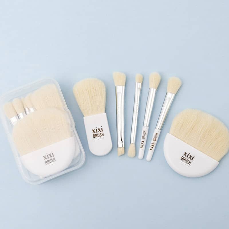 XIXI Mini Makeup Brush Set | 6-Piece Portable Kit for Beginners