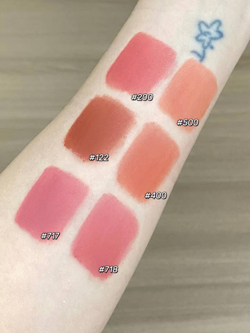 Dual-Ended Lip Glaze & Lip Mud Two-in-One