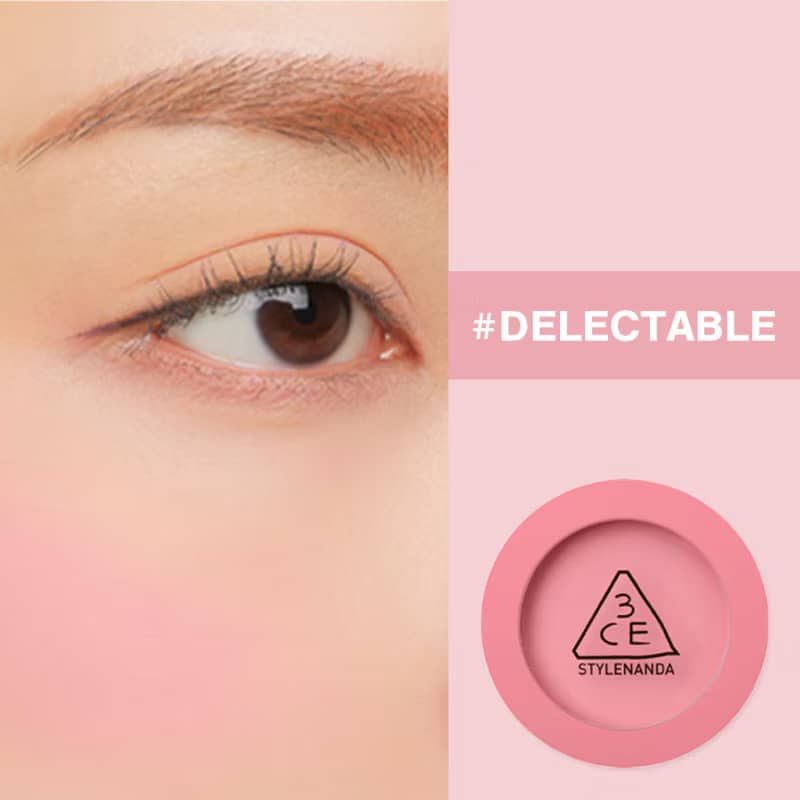 3CE Face Blush, Lightweight translucent pigments, silky smooth texture, easily blendable, natural-looking flush.