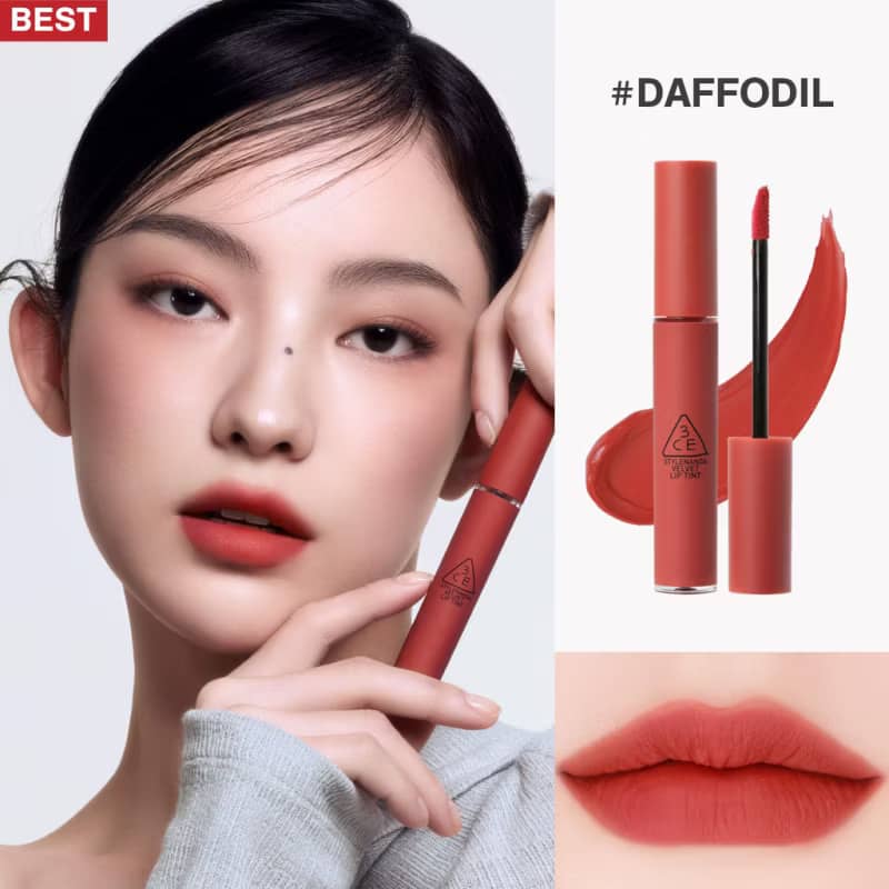 3CE Velvet Lip Tint Lipstick, Smooth matte creamy airy texture, with rich pigments for soft-blurred comforting look.