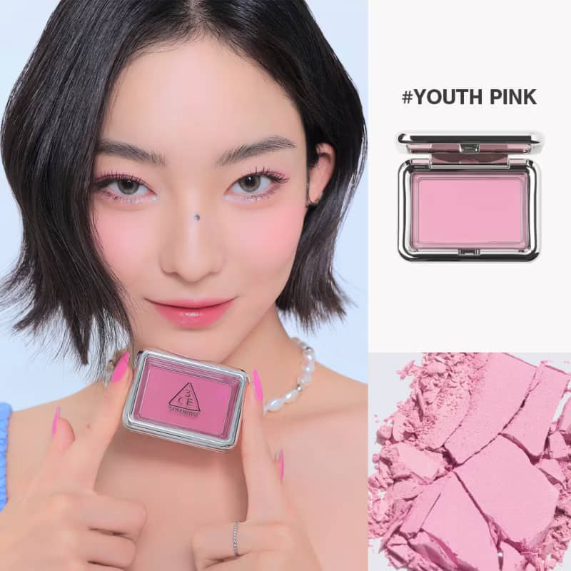 3CE New Take Face Blush, Vibrant color payoff soft shimmering pigment, blends seamlessly for natural radiant glow