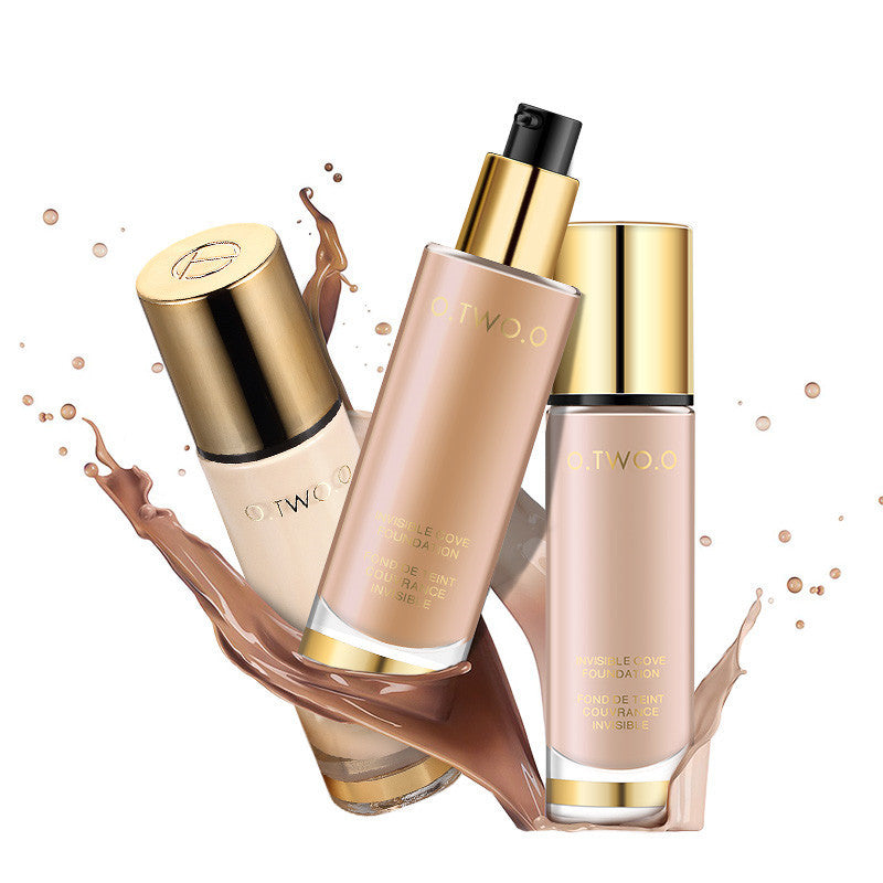 O.TWO.O Golden Natural Long-Wear Foundation