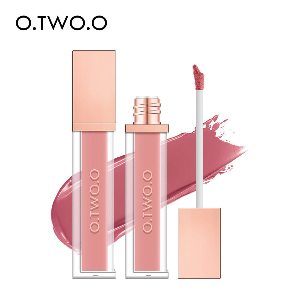 O.TWO.O High-Impact Matte Lip Tint
