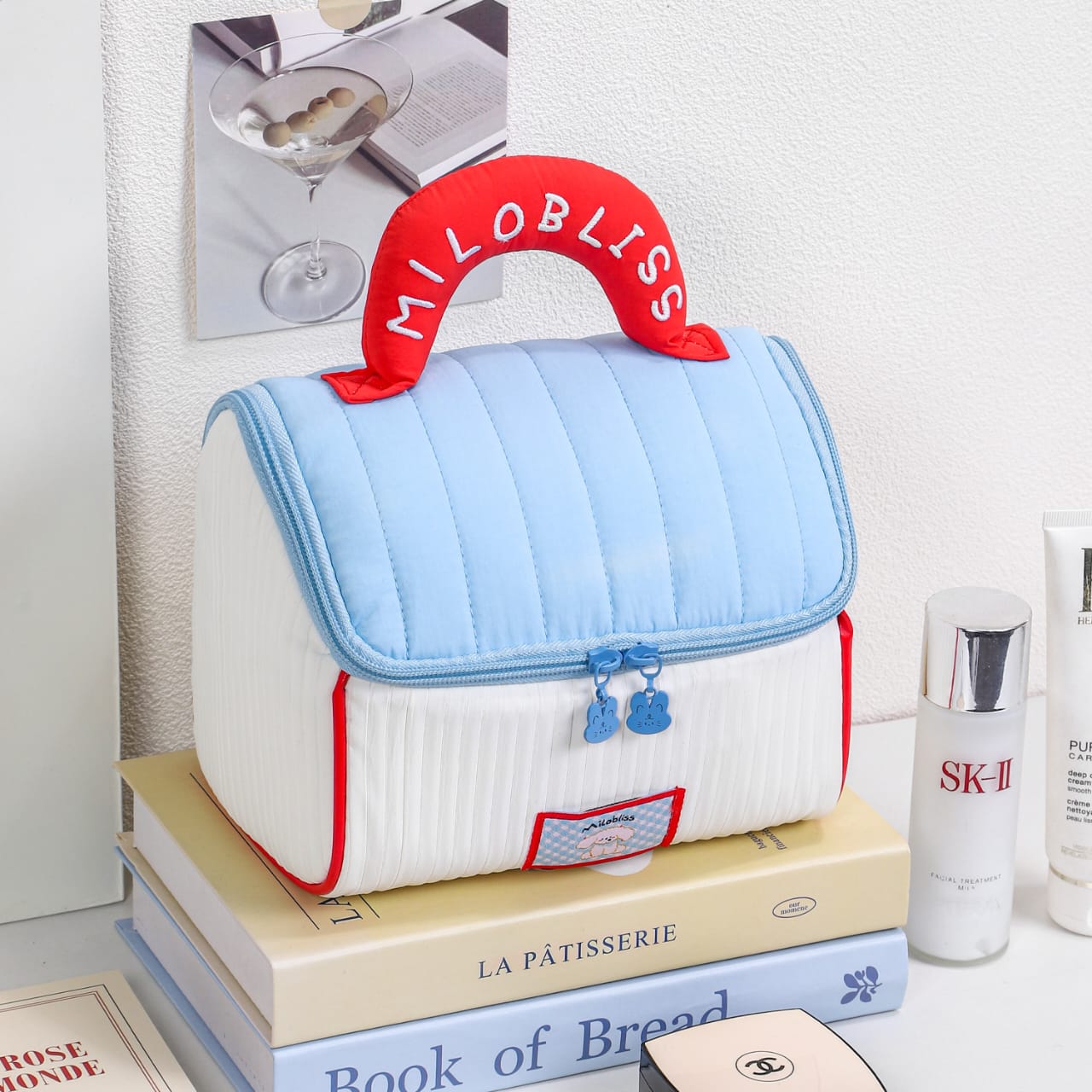 New “Mini House” Cosmetic Bag – Cute & Structured Design
