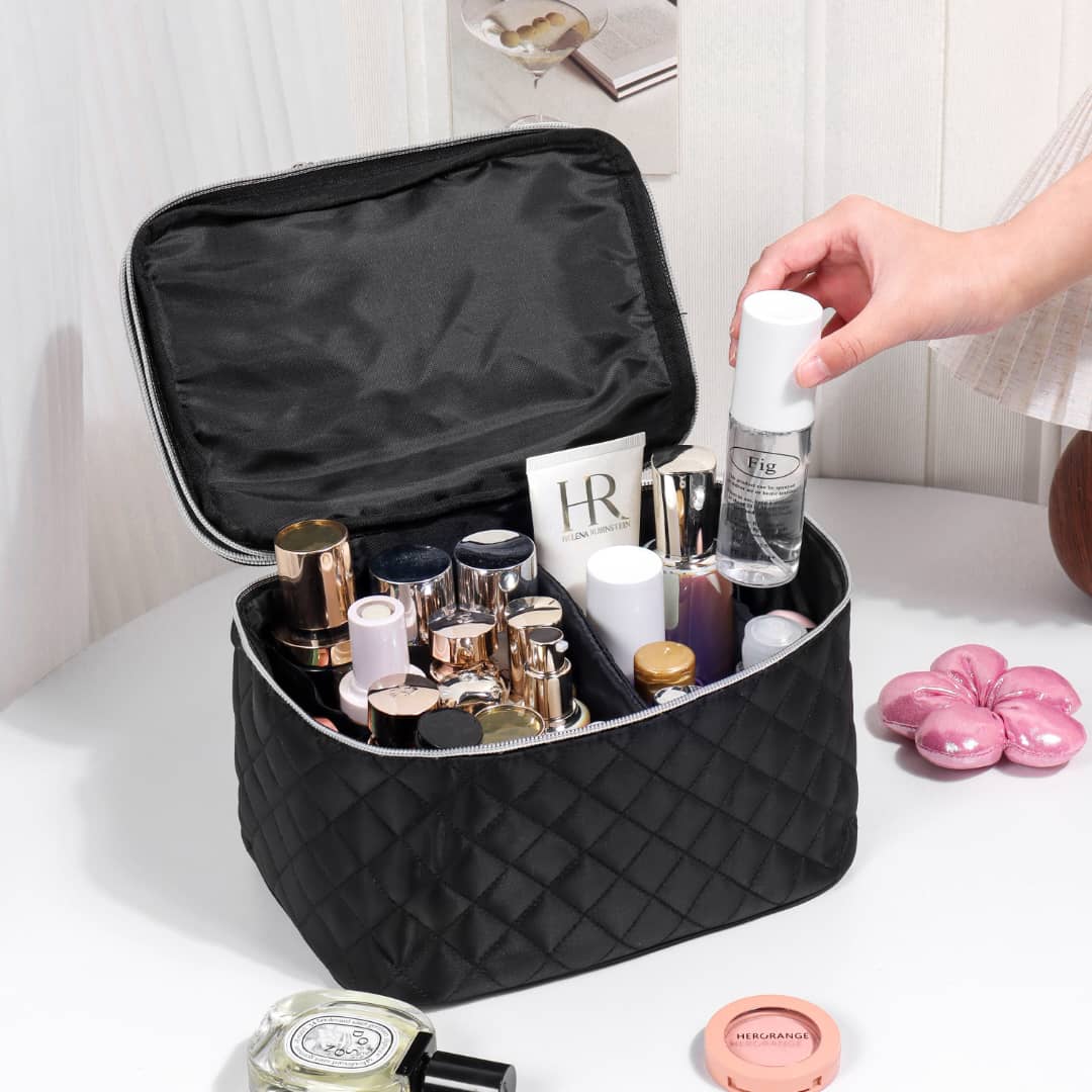Black Quilted Double-Layer Cosmetic Case