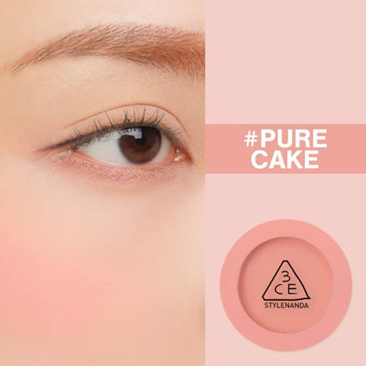 3CE Face Blush, Lightweight translucent pigments, silky smooth texture, easily blendable, natural-looking flush.