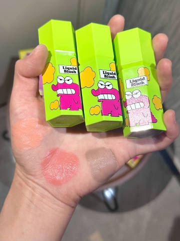 Liquid blush